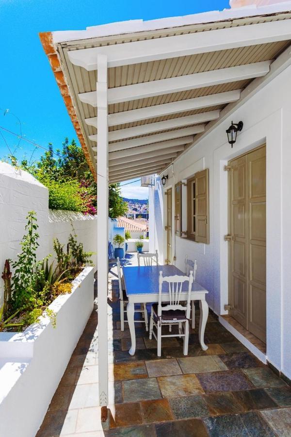Aria House Villa Spétses Eksteriør bilde